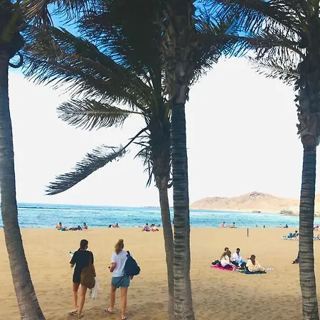 Apartment By The Ocean-The Tourist Dream- Canteras Beach דירה *